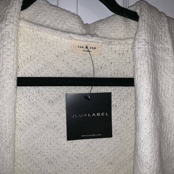 NWT JLUXLABEL Cream Haley Diamond Knit Cardigan - Picture 5 of 10